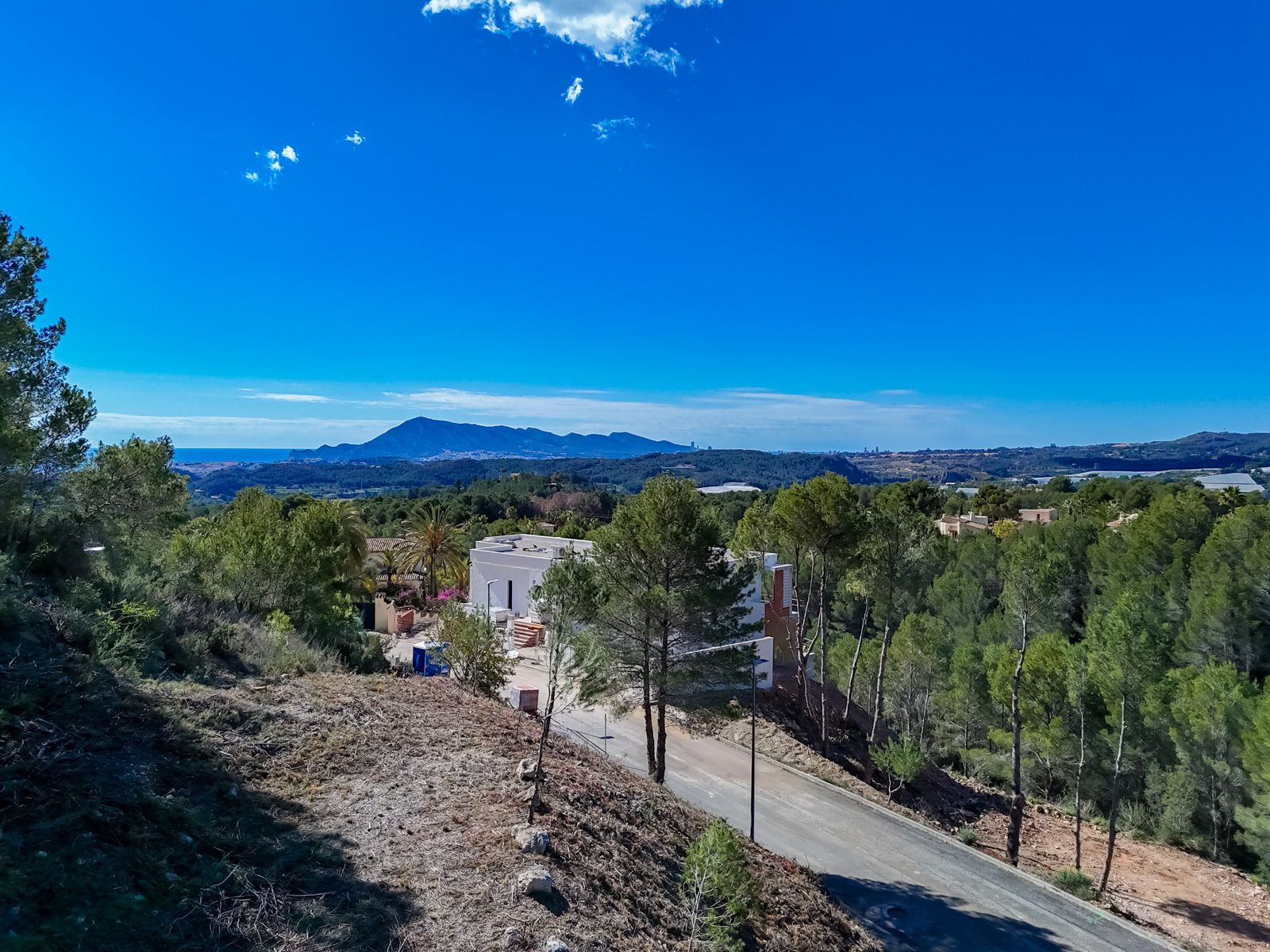 Excelente Parcela con vistas a la montaña