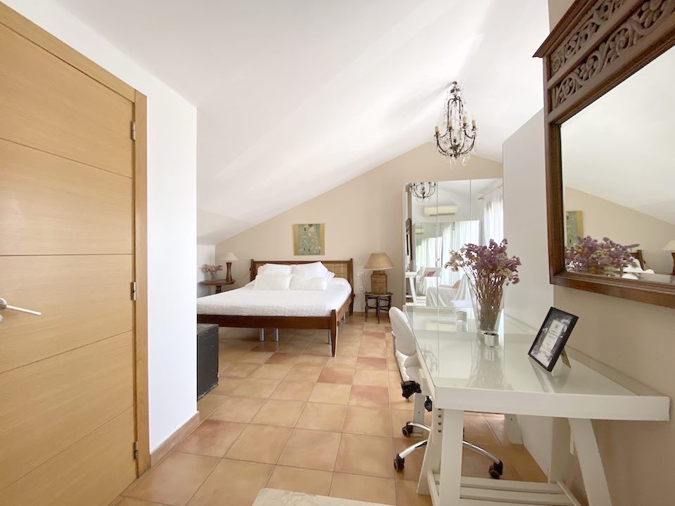 BUNGALOW CON LICENCIA TURÍSTICA