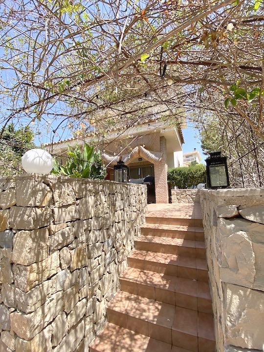 BUNGALOW CON LICENCIA TURÍSTICA