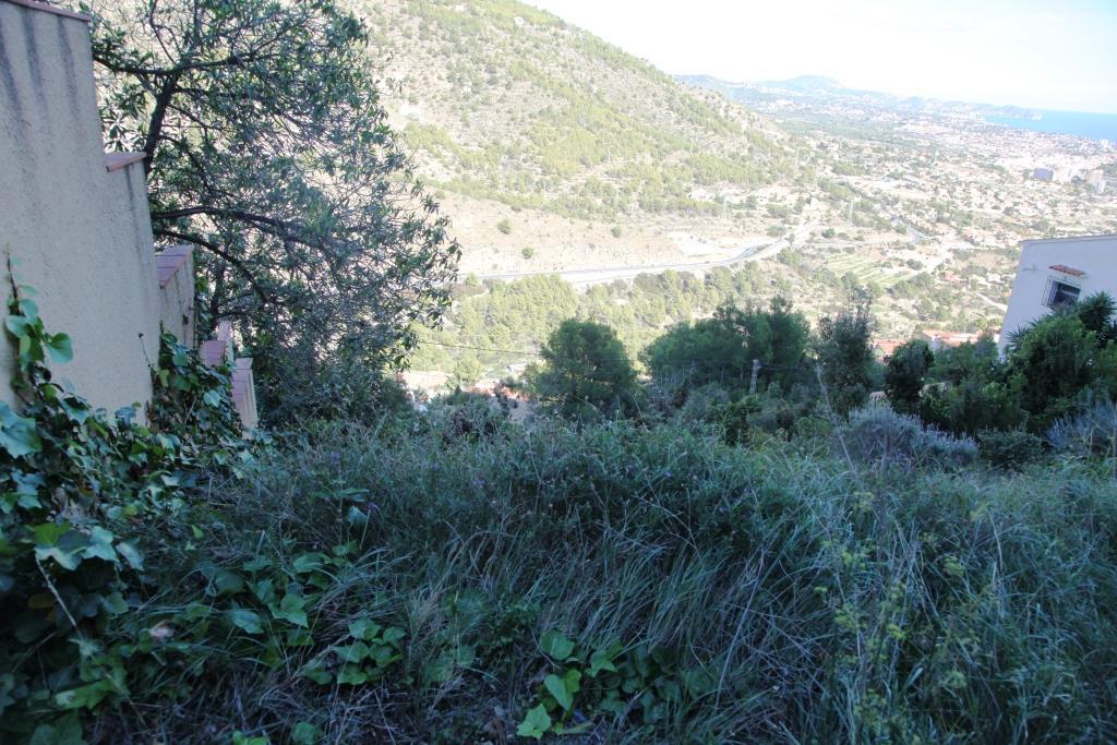 PLOT IN CALPE WITH OPEN VIEWS