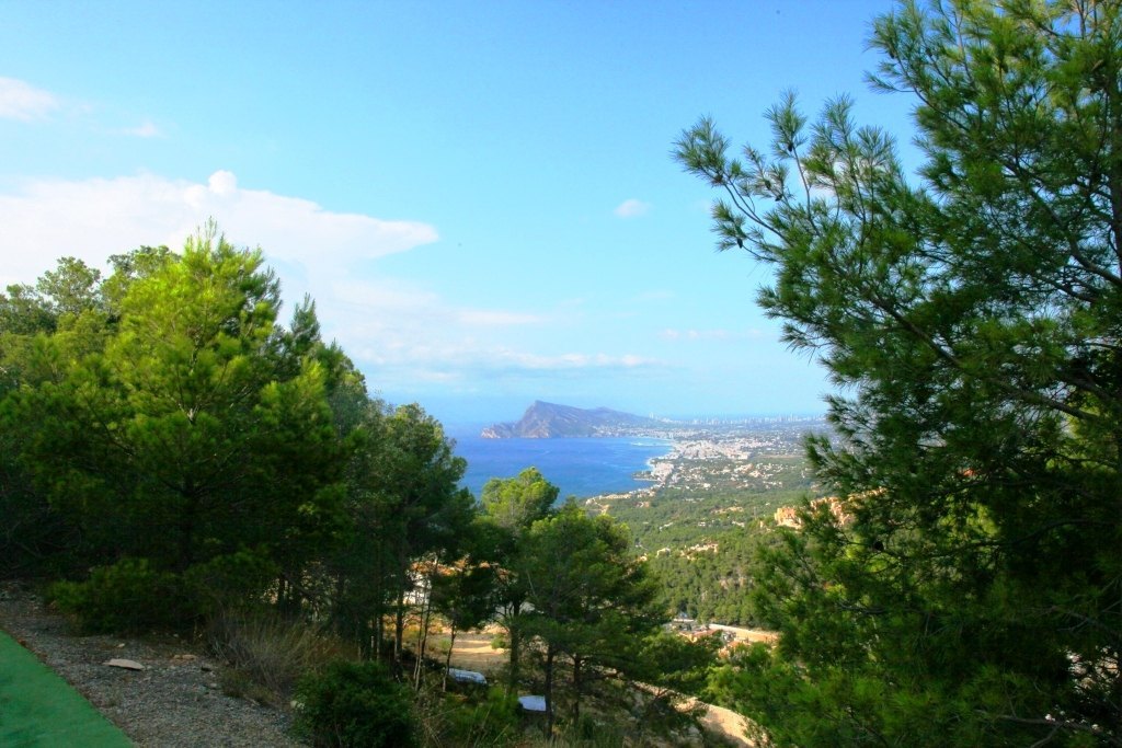 PARKS IN ALTEA HILLS WITH SEA VIEWS